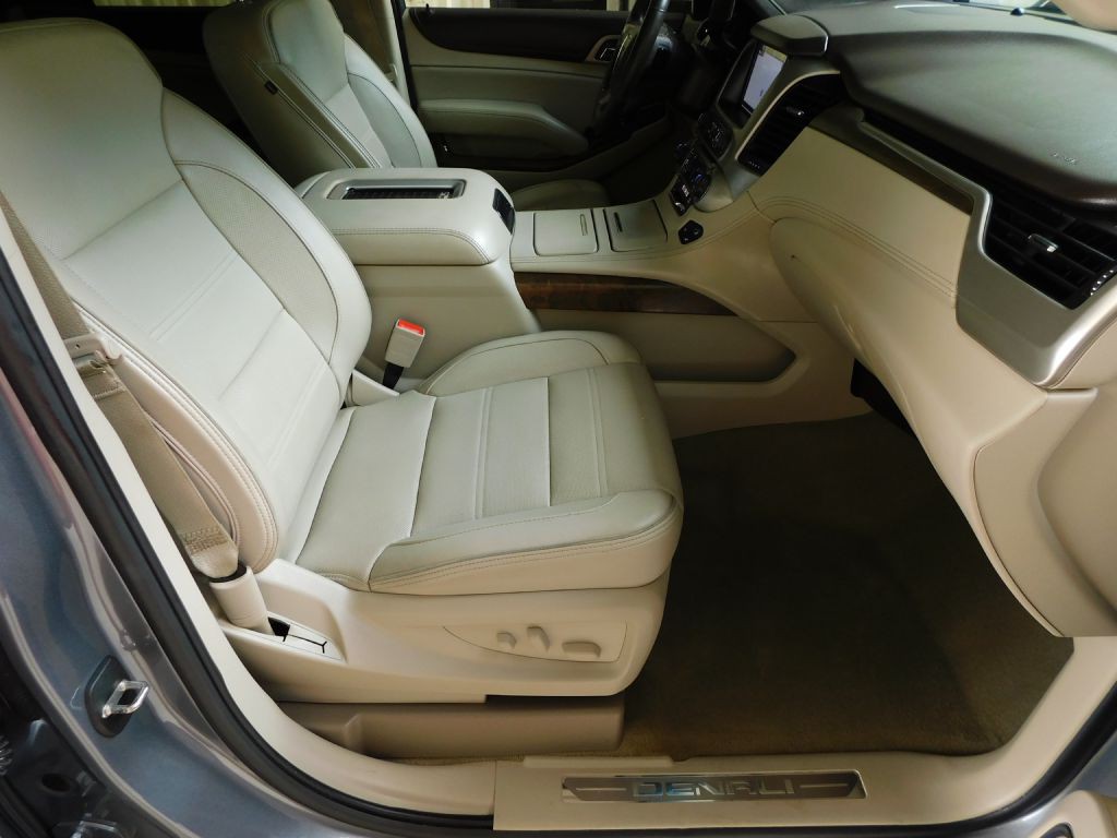 2018 GMC Yukon Image 38