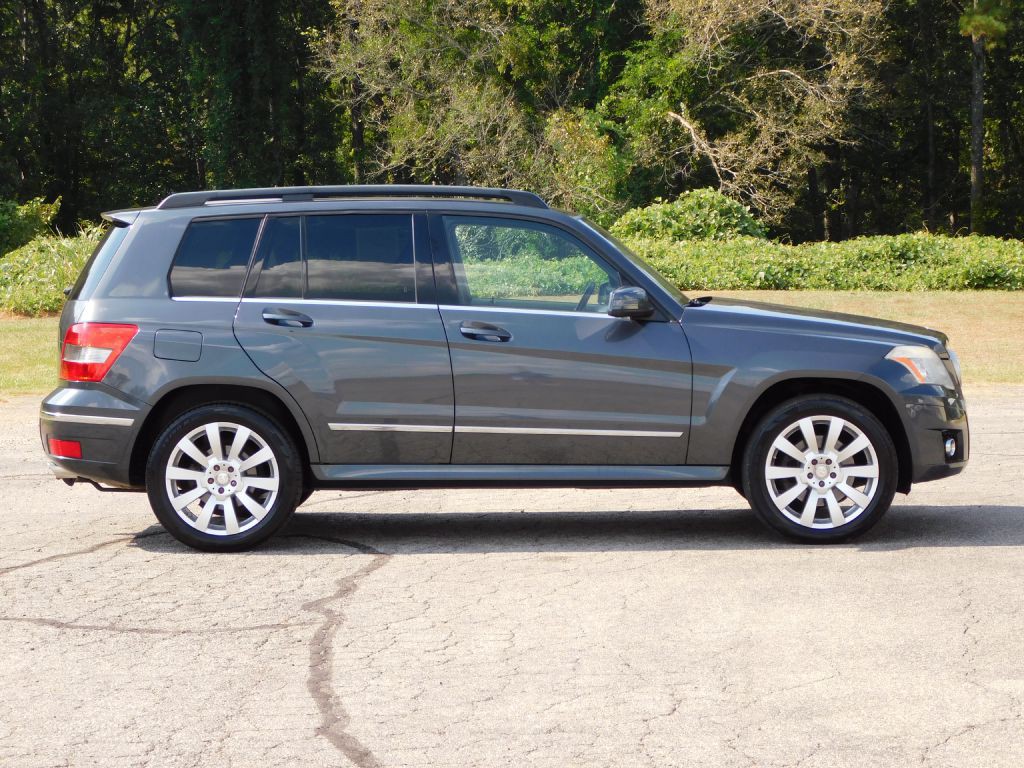 2011 Mercedes-Benz GLK-Class Image 3