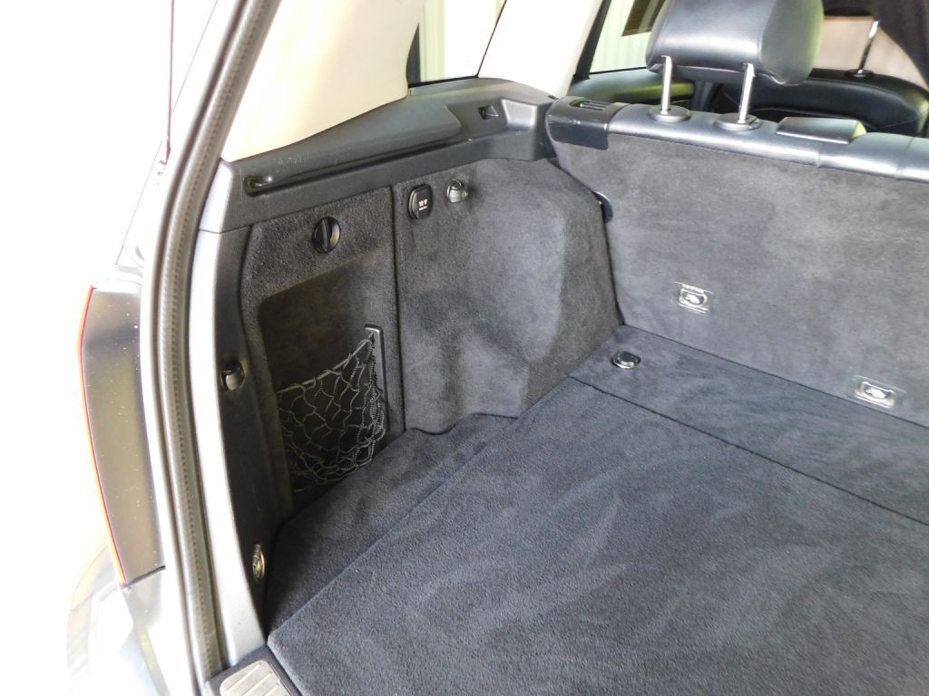 2011 Mercedes-Benz GLK-Class Image 28