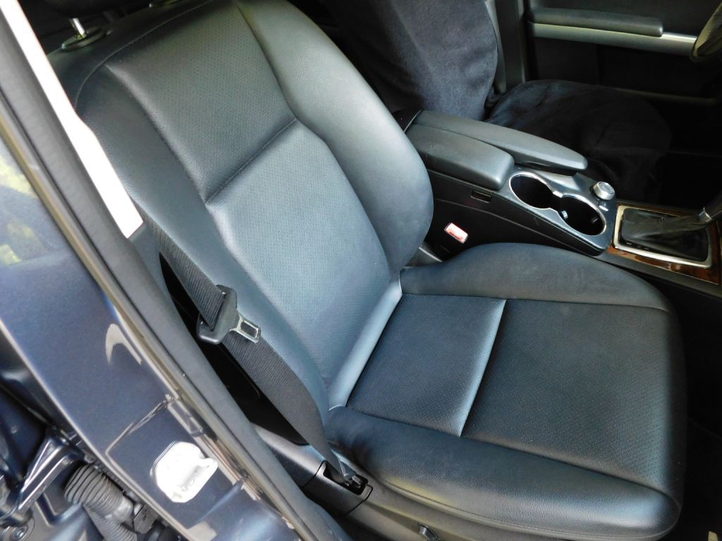 2011 Mercedes-Benz GLK-Class Image 33