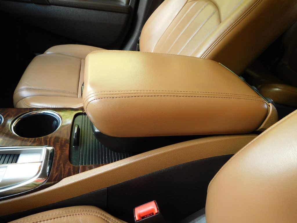 2014 Buick Enclave Image 16