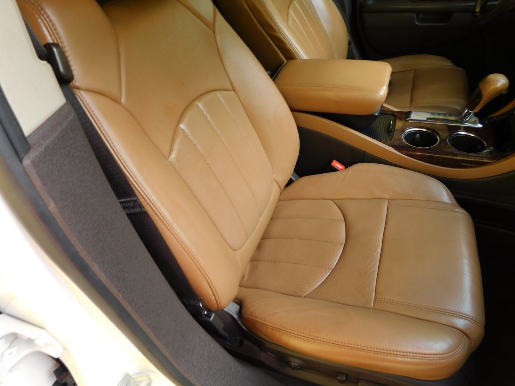 2014 Buick Enclave Image 30