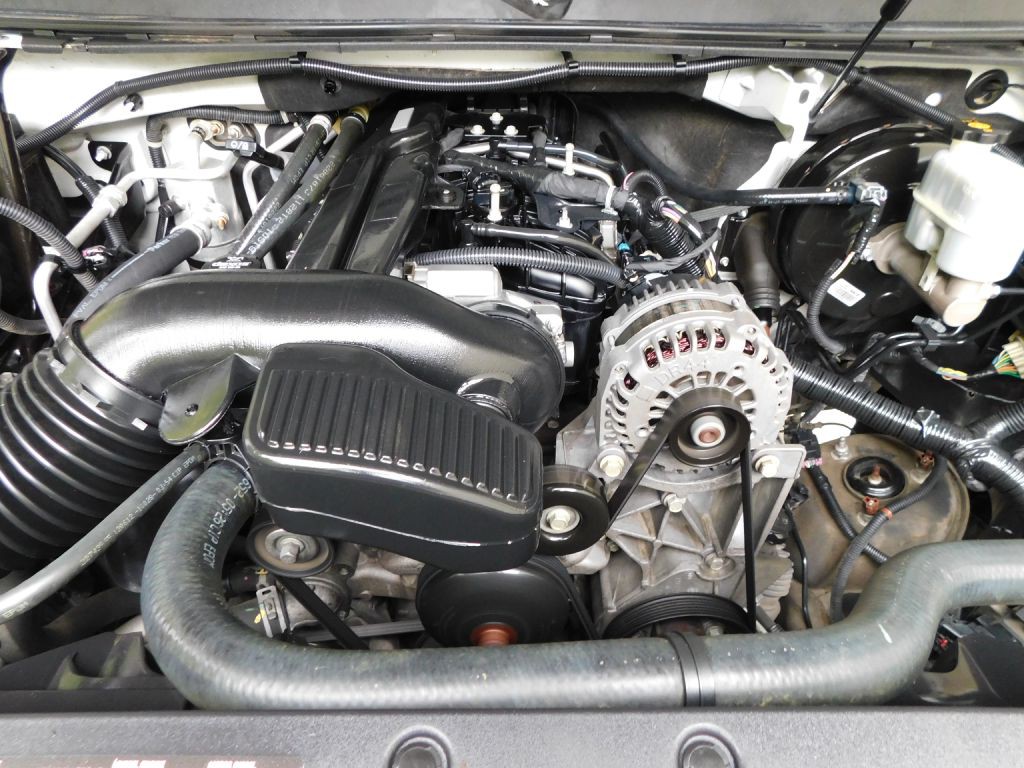 2013 Chevrolet Suburban Image 37