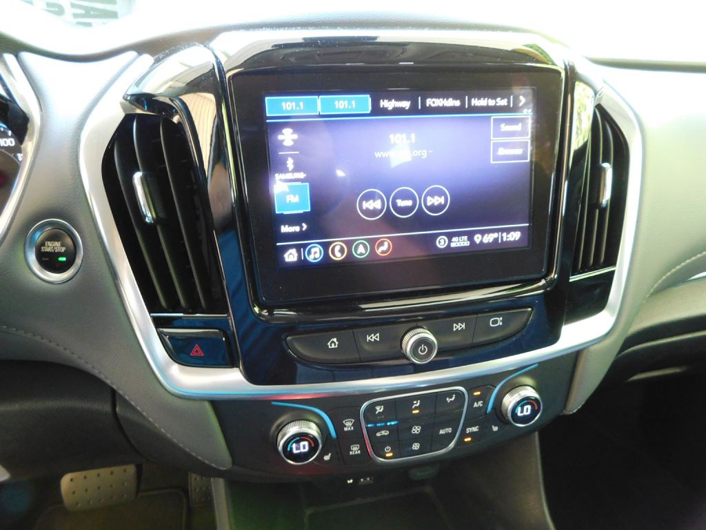 2020 Chevrolet Traverse Image 14