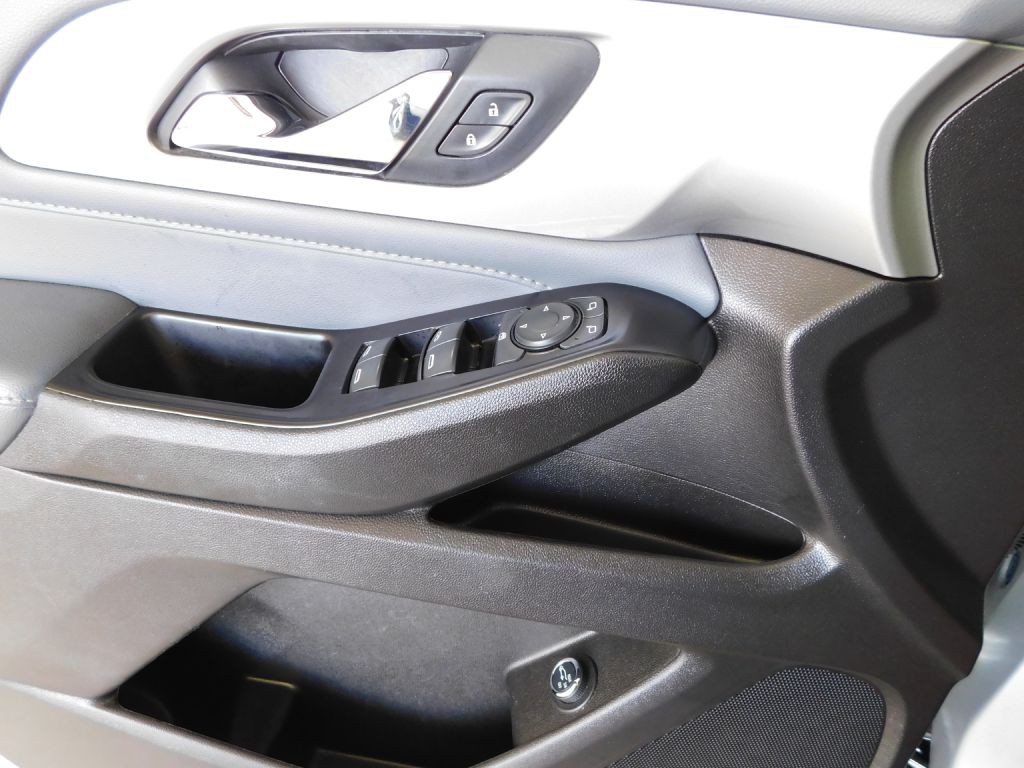 2020 Chevrolet Traverse Image 23