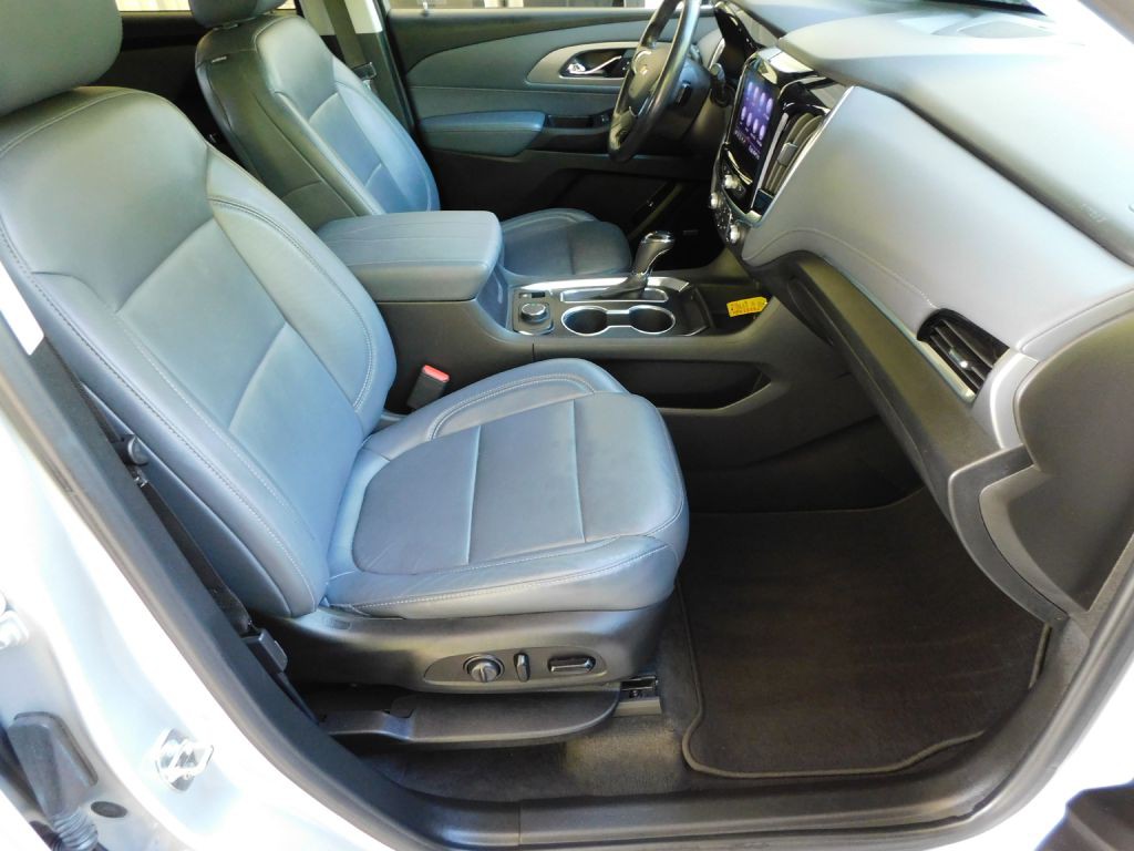 2020 Chevrolet Traverse Image 32