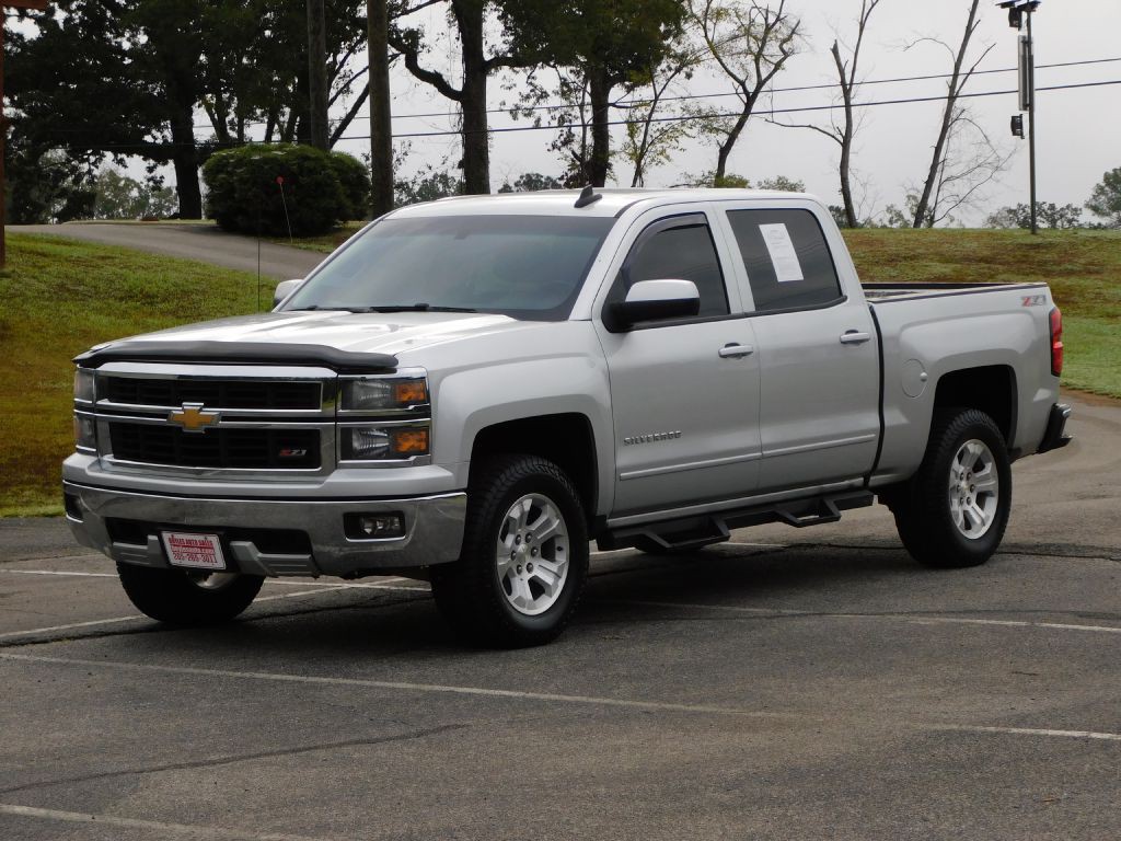 2015 Chevrolet Silverado 1500 Image 2