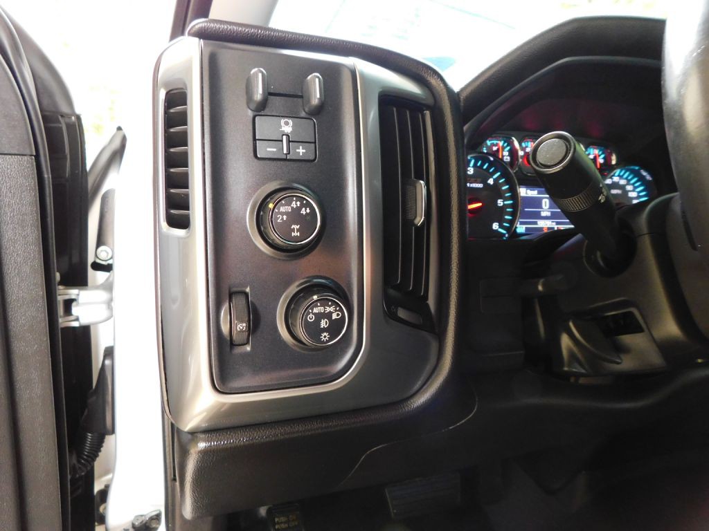 2015 Chevrolet Silverado 1500 Image 12