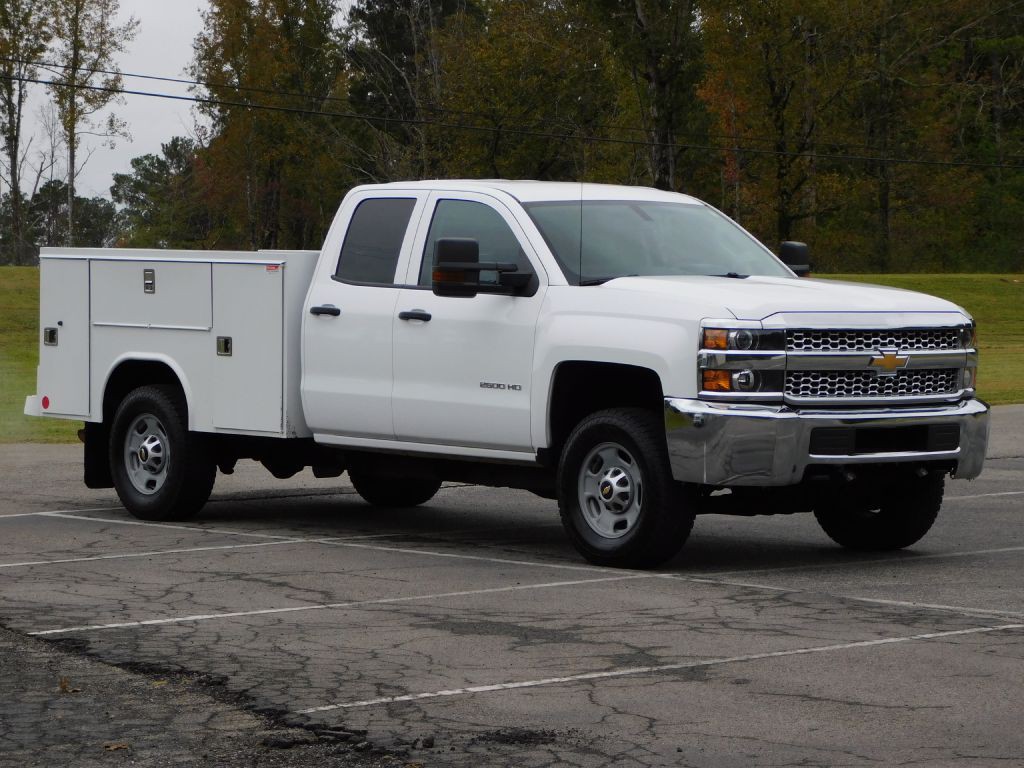 2019 Chevrolet Silverado 1500 Image 1