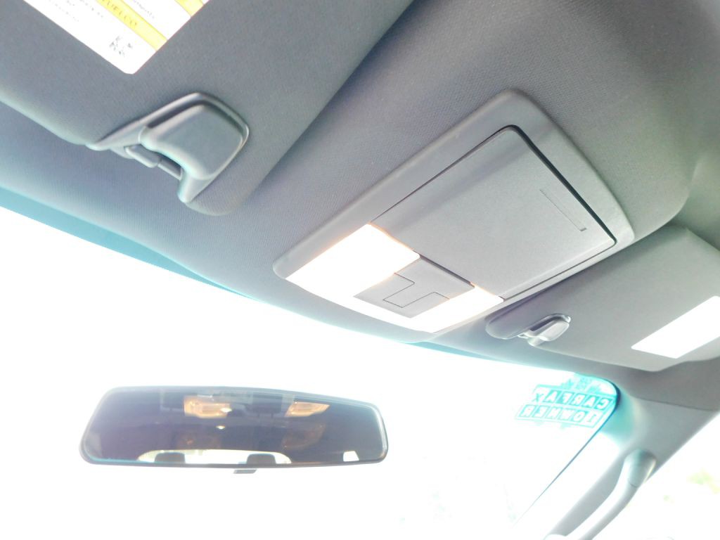 2015 Ford Explorer Image 19