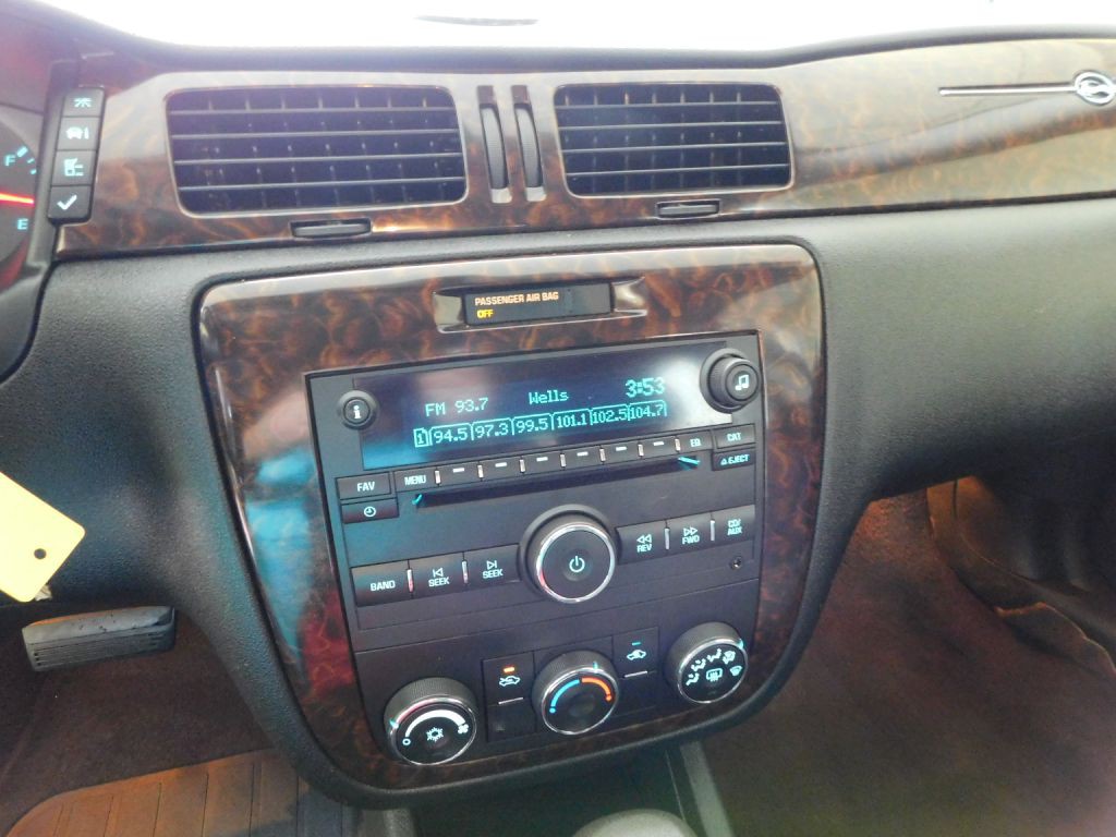 2015 Chevrolet Impala Image 14