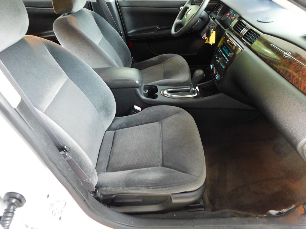 2015 Chevrolet Impala Image 25