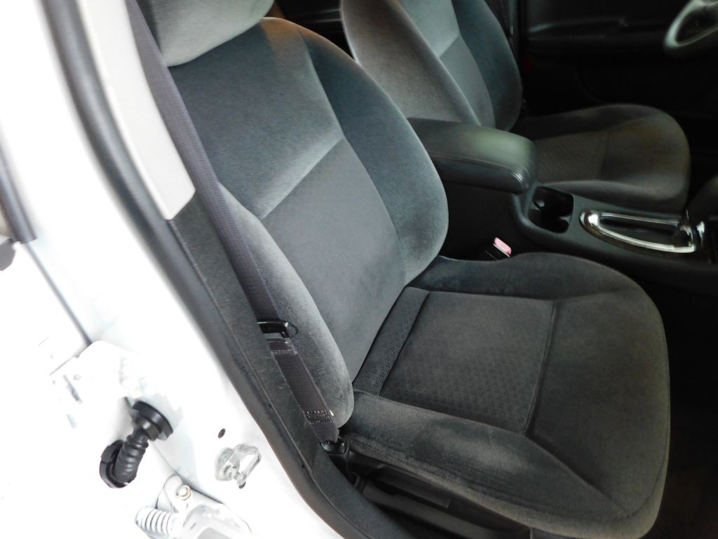 2015 Chevrolet Impala Image 26