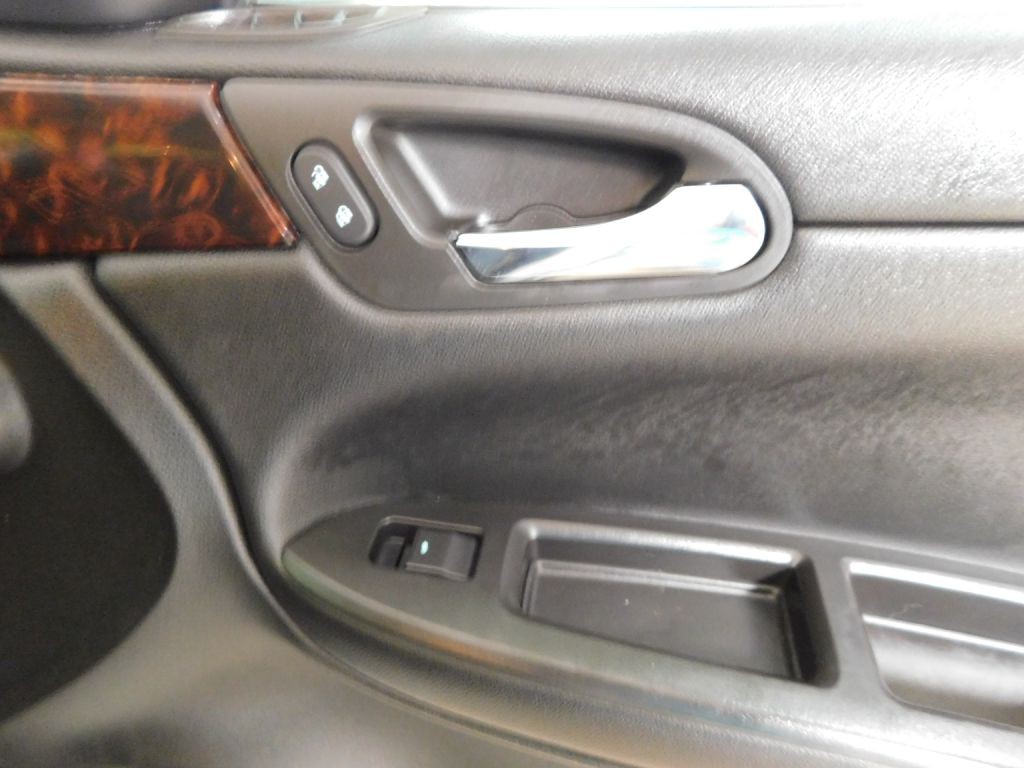 2015 Chevrolet Impala Image 28