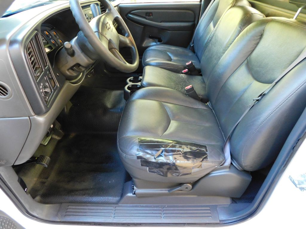 2005 Chevrolet Silverado 1500 Image 8