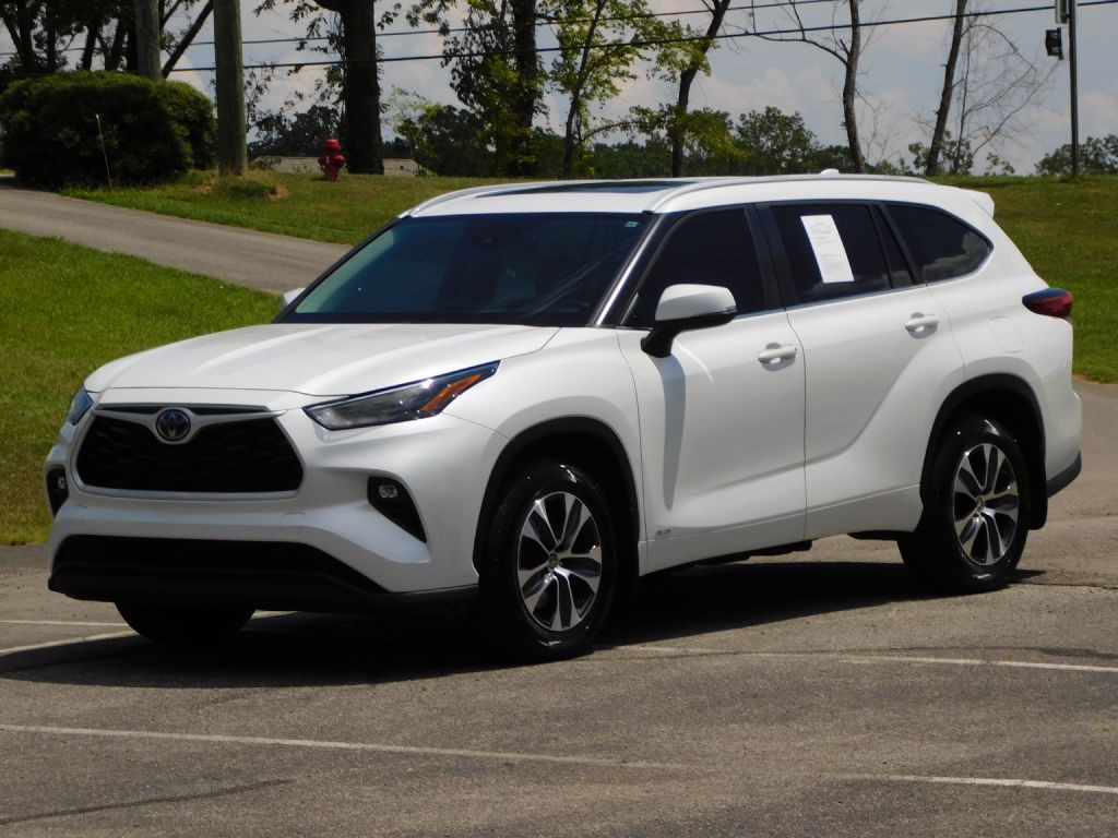 2023 Toyota Highlander Image 2
