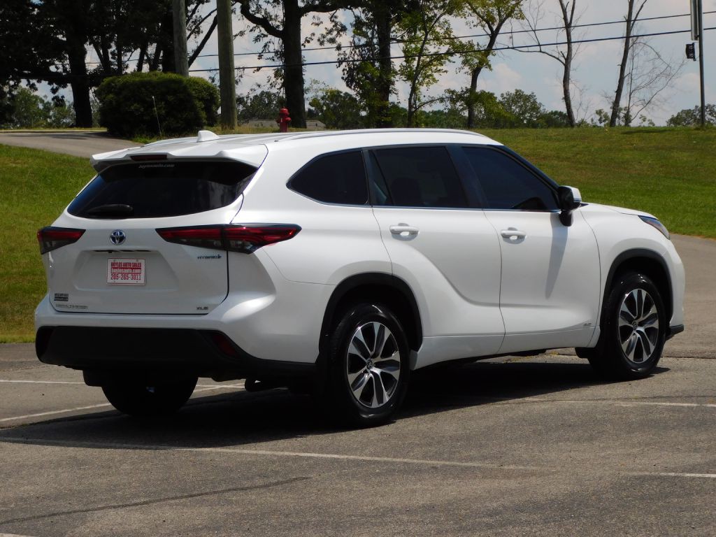 2023 Toyota Highlander Image 7