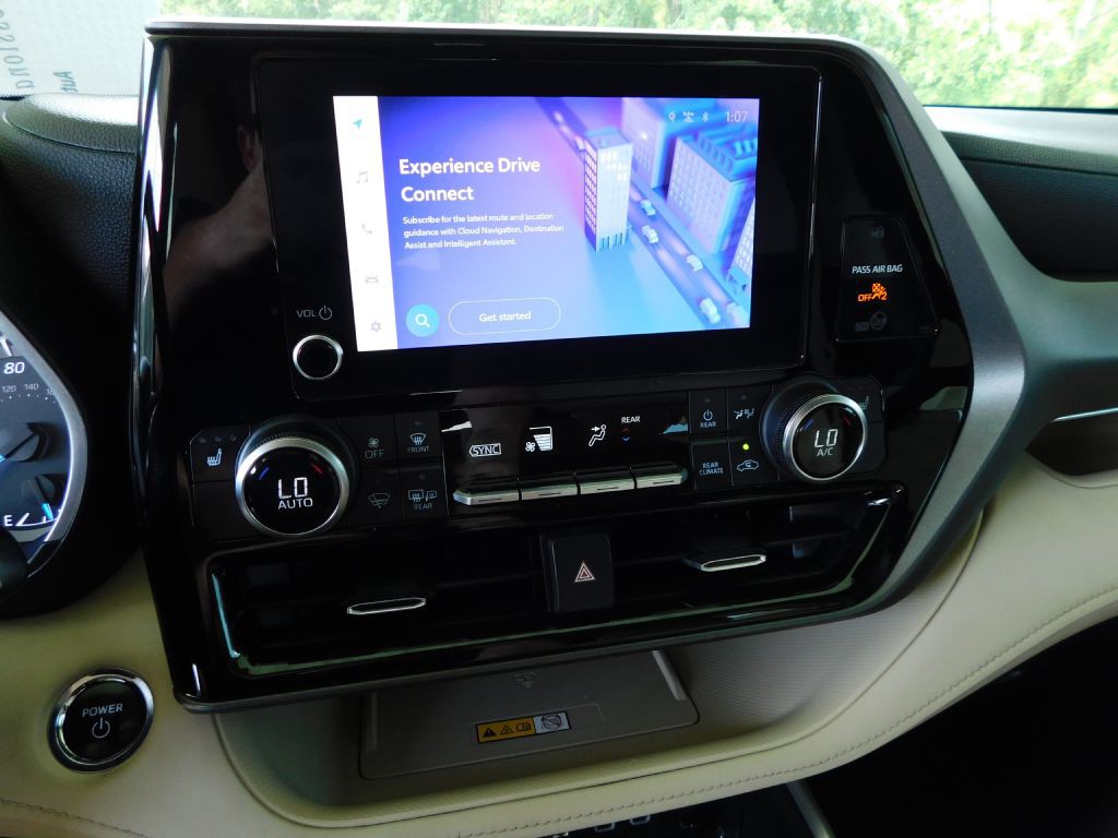 2023 Toyota Highlander Image 15