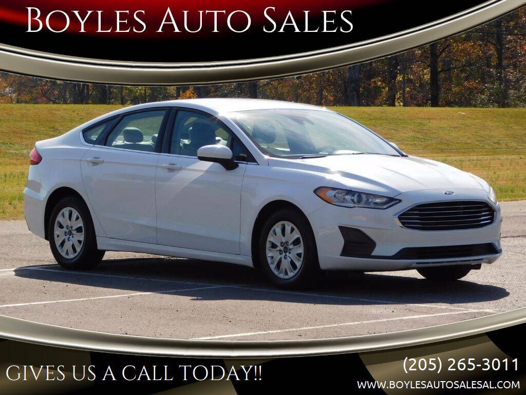 2019 Ford Fusion Image 1