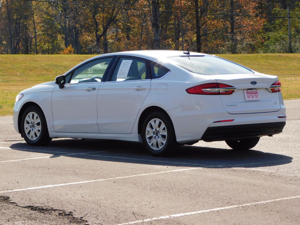 2019 Ford Fusion Image 6