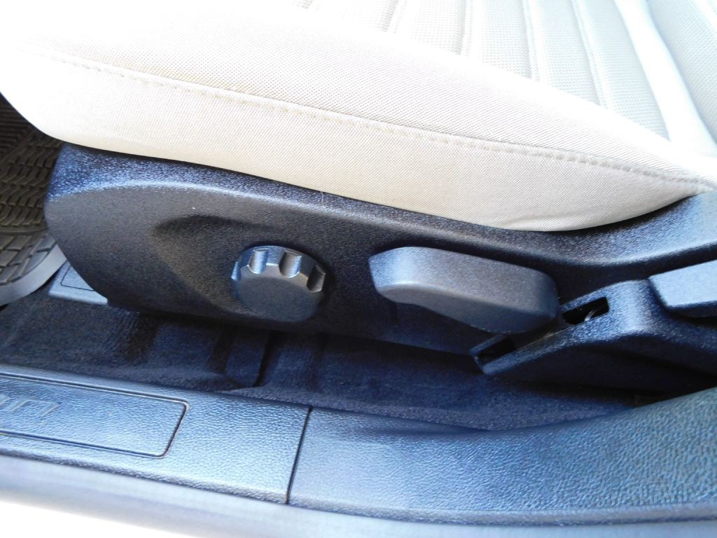 2019 Ford Fusion Image 11