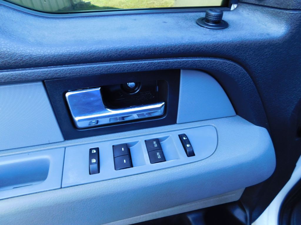 2013 Ford F-150 Image 20