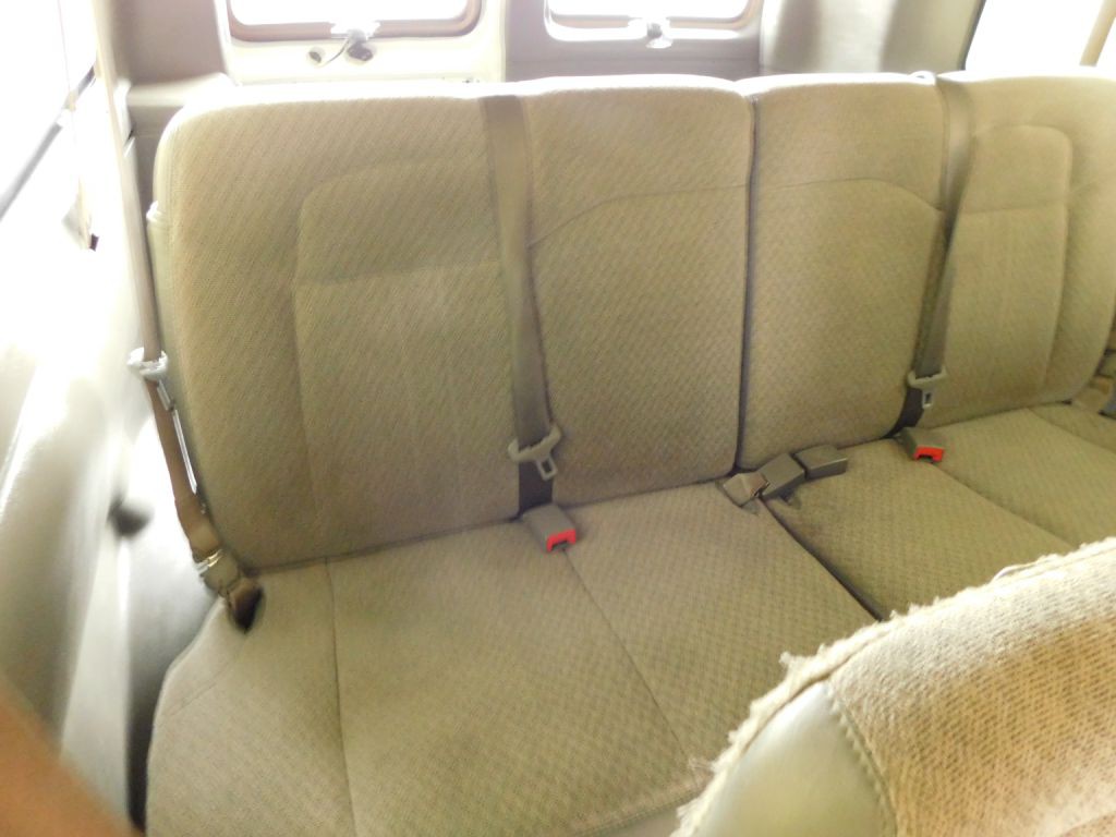 2020 Chevrolet Express Image 24