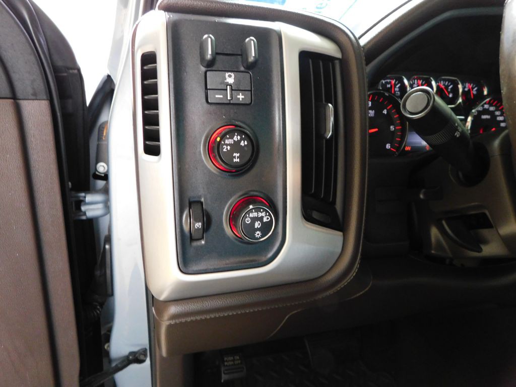 2015 GMC Sierra Image 13