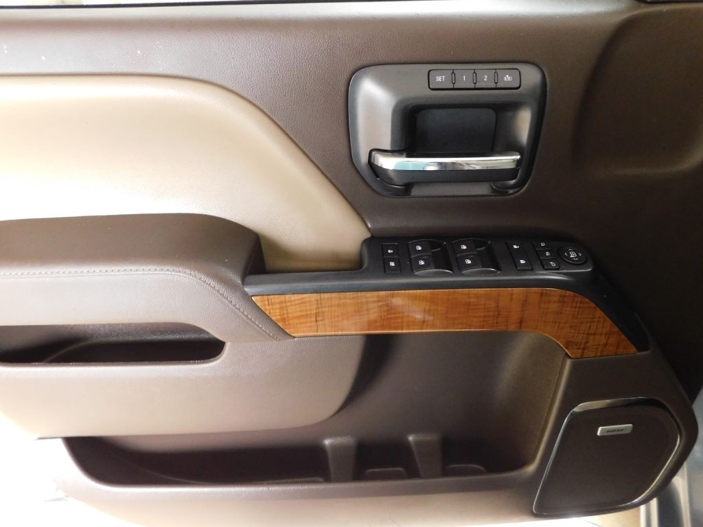 2015 GMC Sierra Image 23