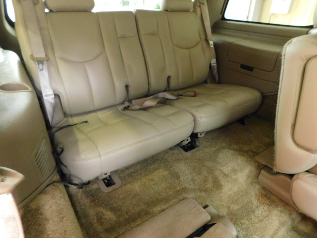 2003 GMC Yukon Image 26