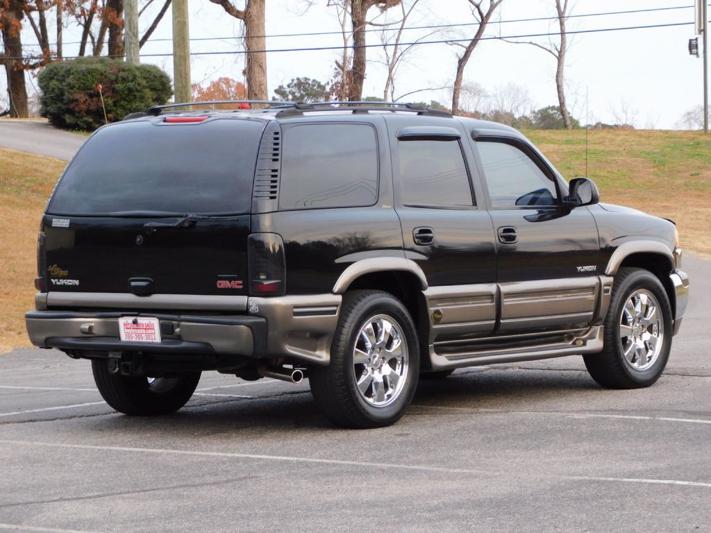 2003 GMC Yukon Image 6