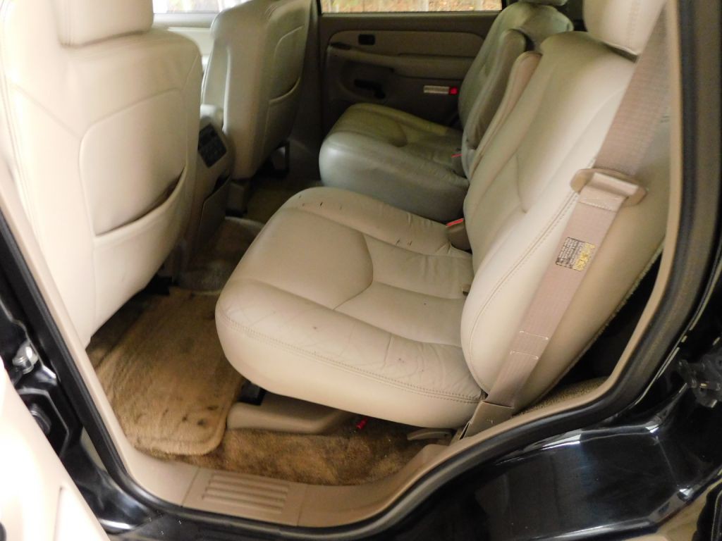 2003 GMC Yukon Image 20