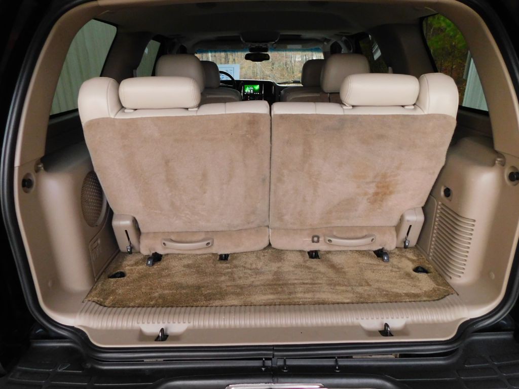 2003 GMC Yukon Image 24