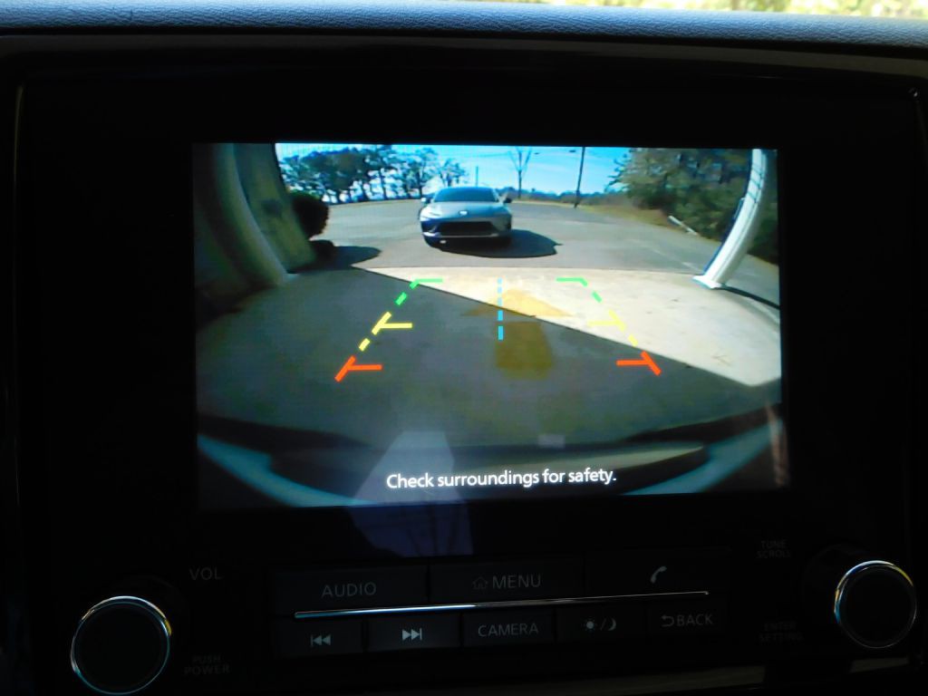 2022 Nissan Frontier Image 15