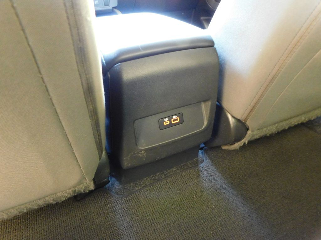 2022 Nissan Frontier Image 24