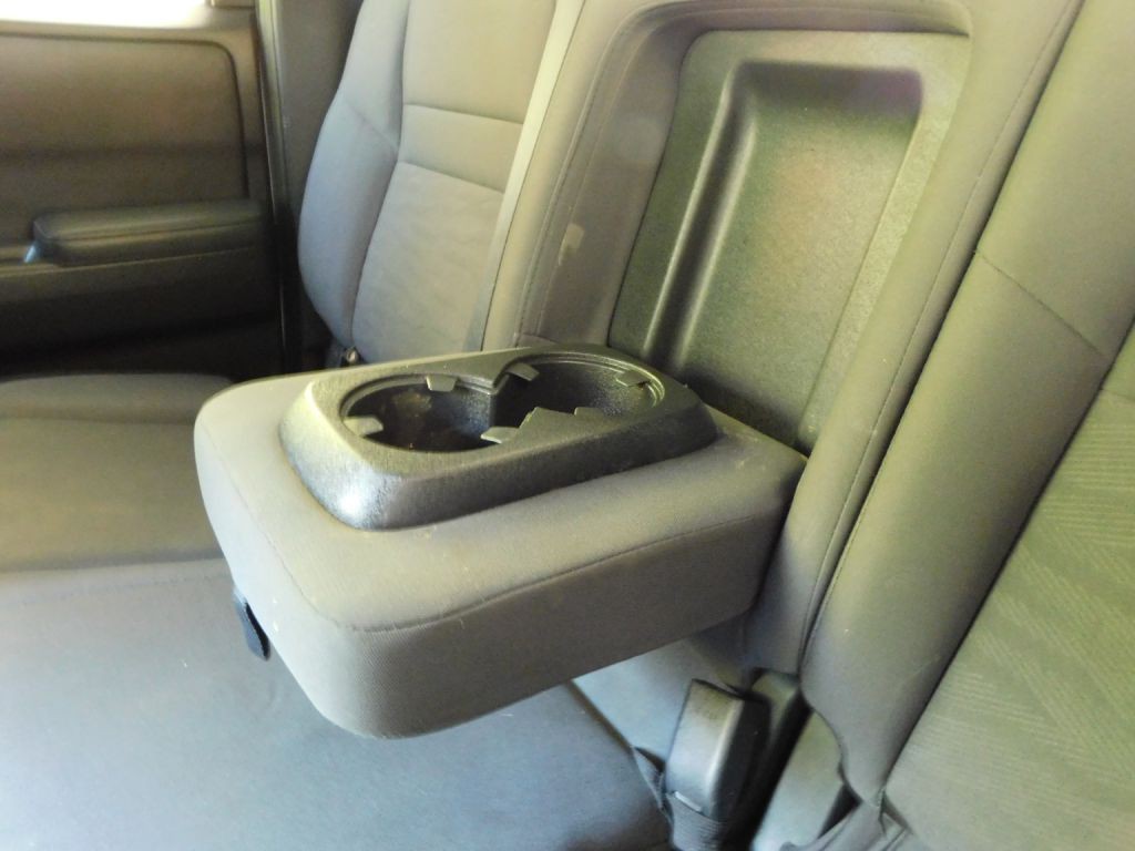 2022 Nissan Frontier Image 25