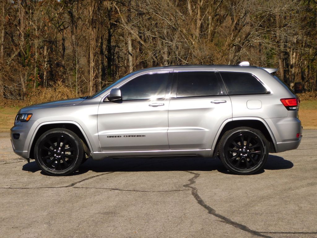 2019 Jeep Grand Cherokee Image 4