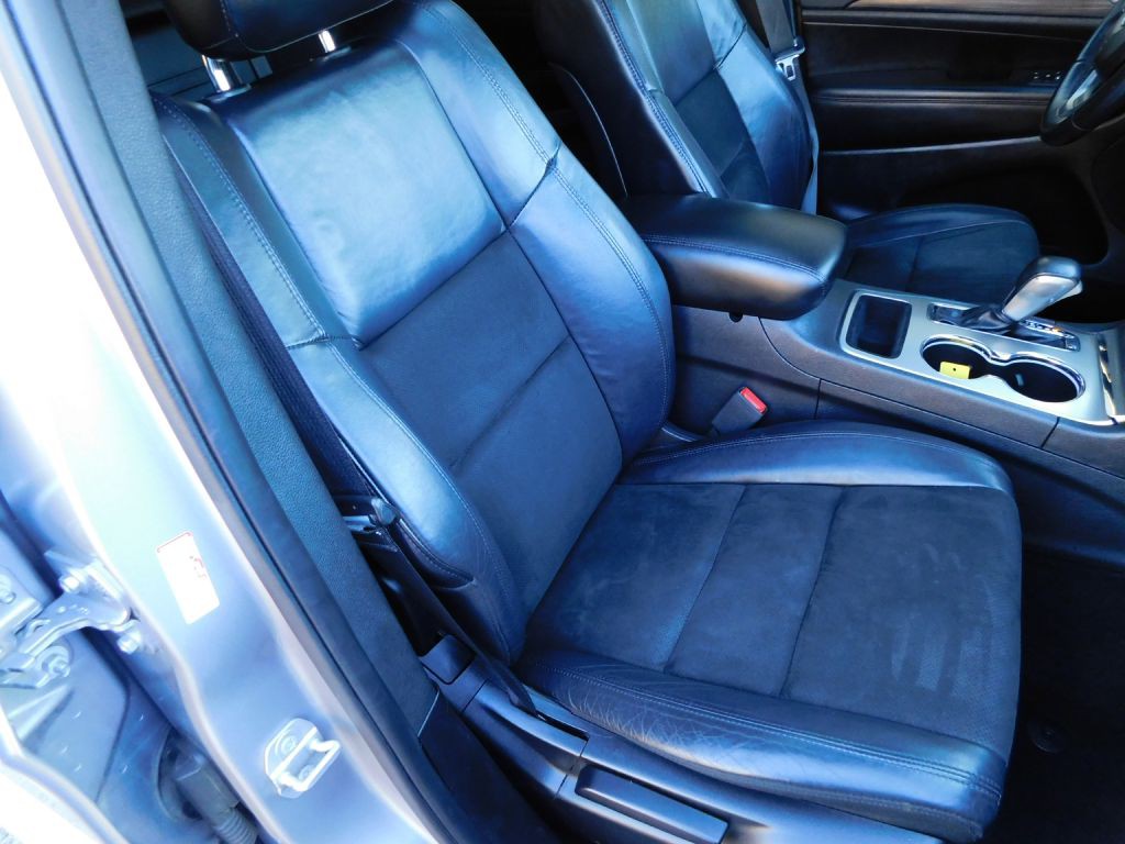 2019 Jeep Grand Cherokee Image 34