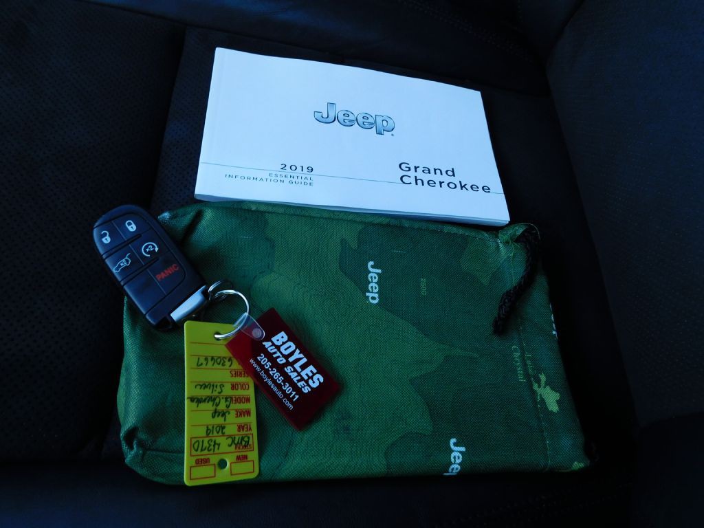 2019 Jeep Grand Cherokee Image 44