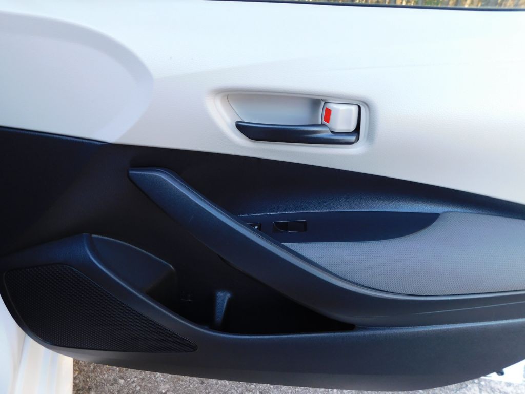 2022 Toyota Corolla Image 28