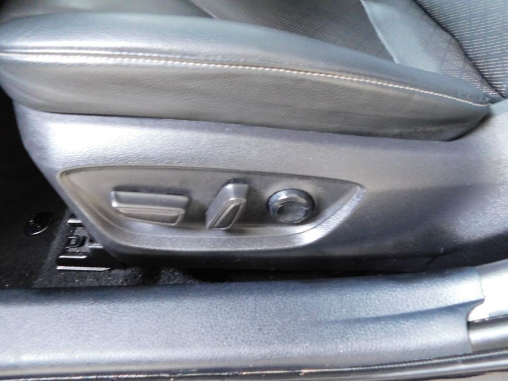 2022 Toyota Camry Image 9