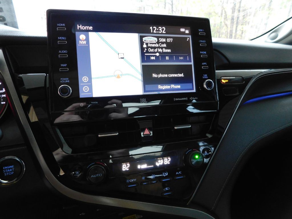 2022 Toyota Camry Image 12