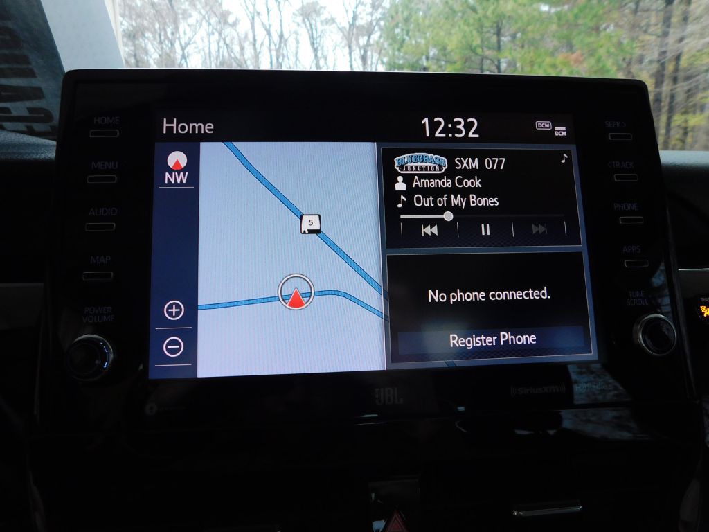 2022 Toyota Camry Image 13