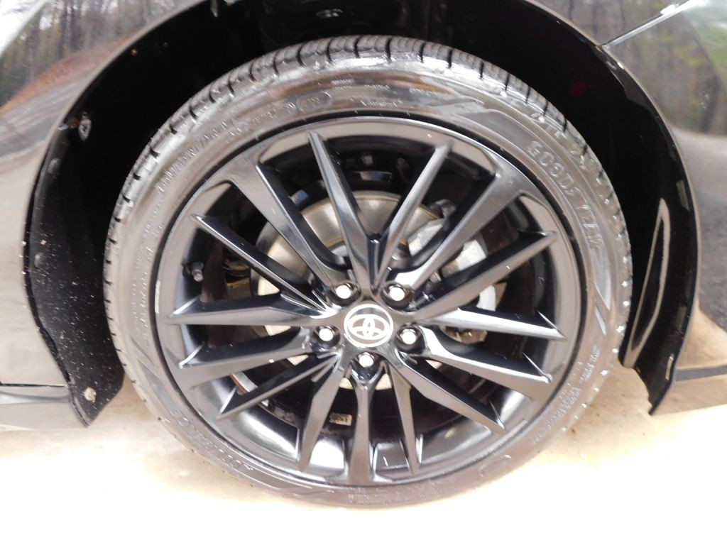 2022 Toyota Camry Image 38