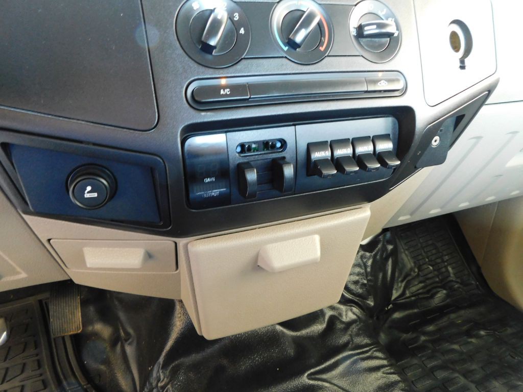 2008 Ford F-350 Image 13