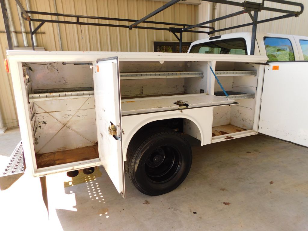 2008 Ford F-350 Image 32