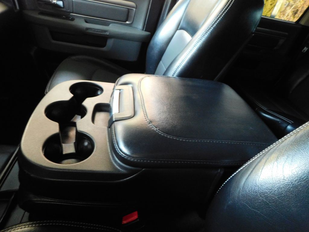 2016 RAM 1500 Image 18