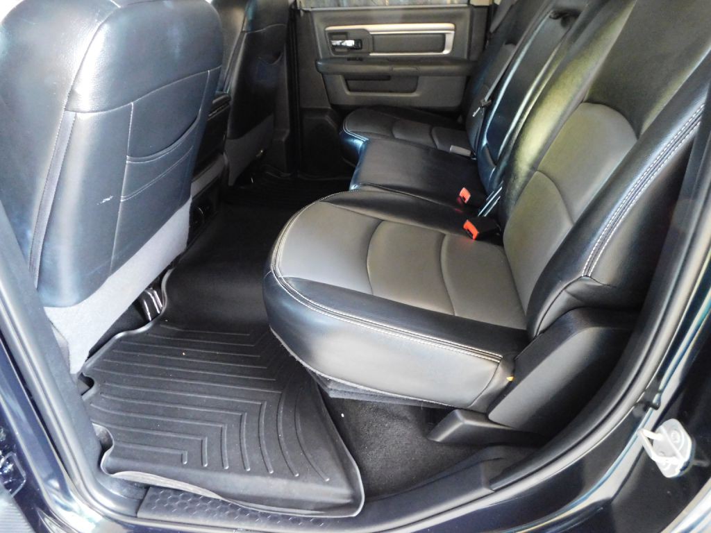 2016 RAM 1500 Image 25