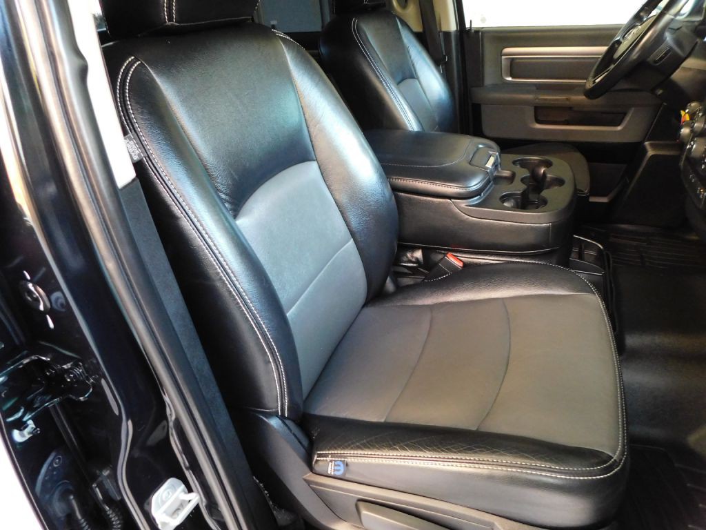 2016 RAM 1500 Image 36