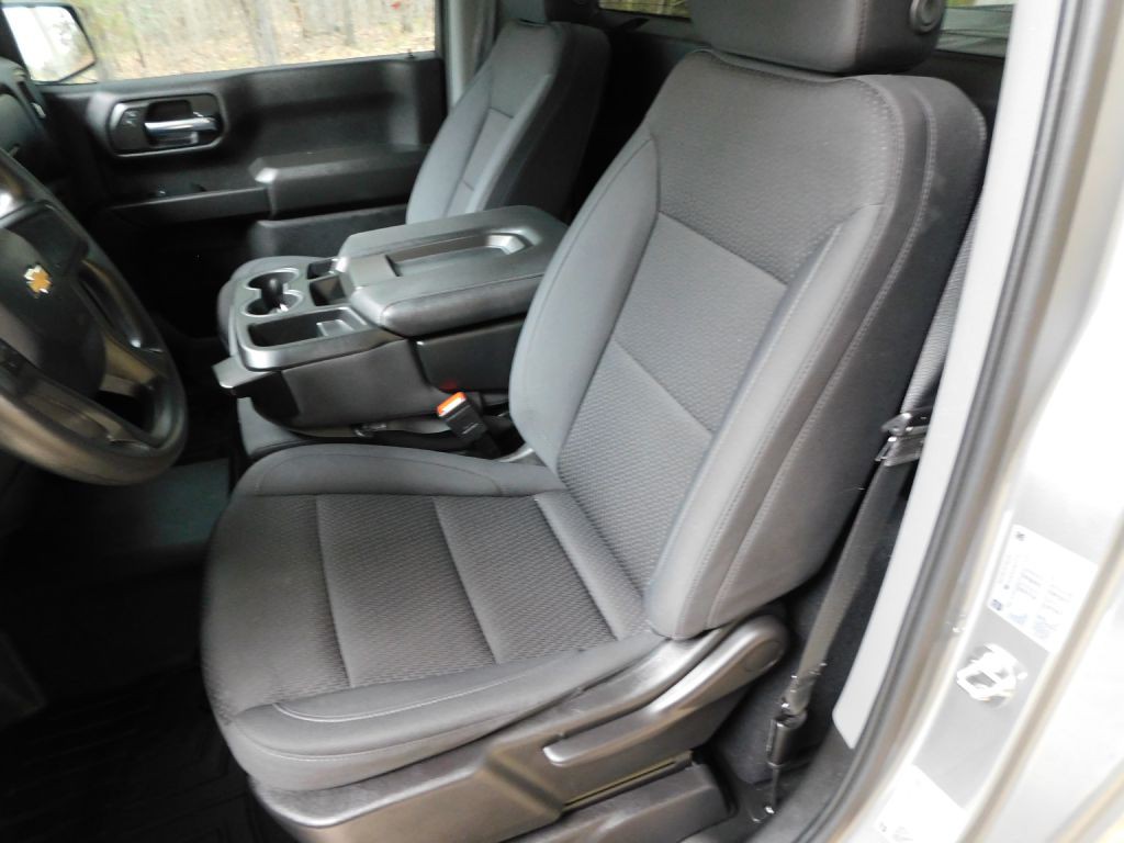 2024 Chevrolet Silverado 1500 Image 9